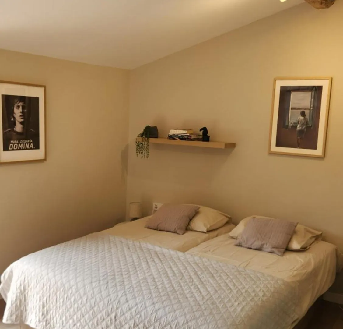 Casa Gall Espolla 0*,
